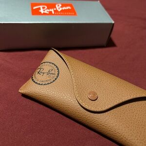 Ray Ban Case